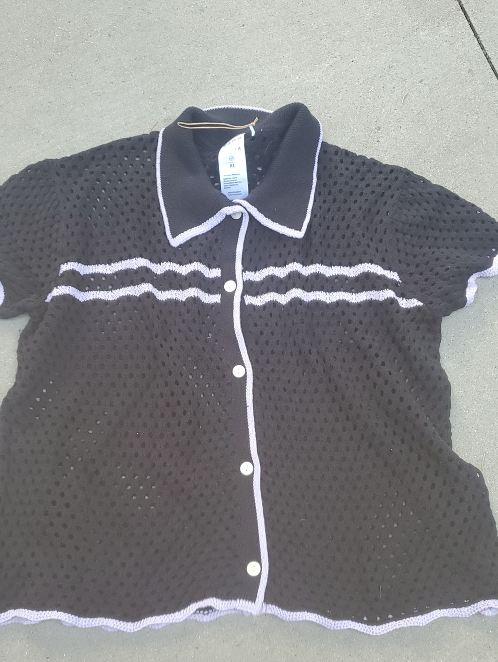 Black Knit Short-Sleeve Button-Up Shirt with Lavender Trim Size XL New With Tags